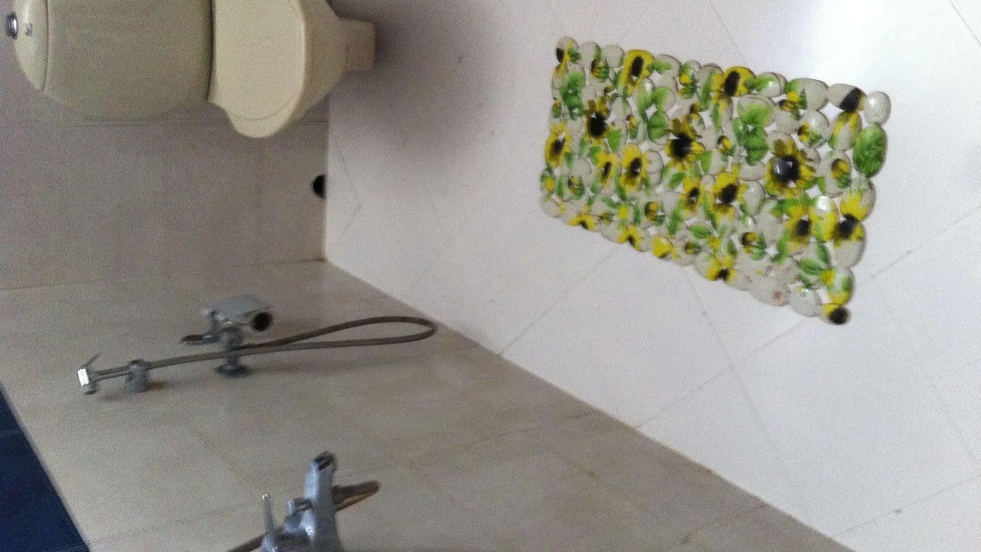 Oyo Home 63551 Pleasant Stay Near Fort Kochi Beach